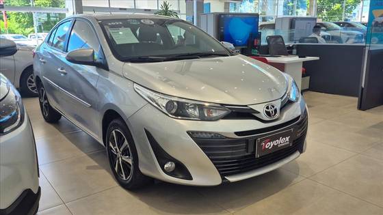 TOYOTA YARIS 1.5 16V FLEX SEDAN XLS CONNECT MULTIDRIVE